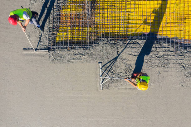 Best Concrete Pool Decks in Woodridge, IL